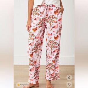 Printfresh Hen House long pajama pants. Size medium. Very nice condition
